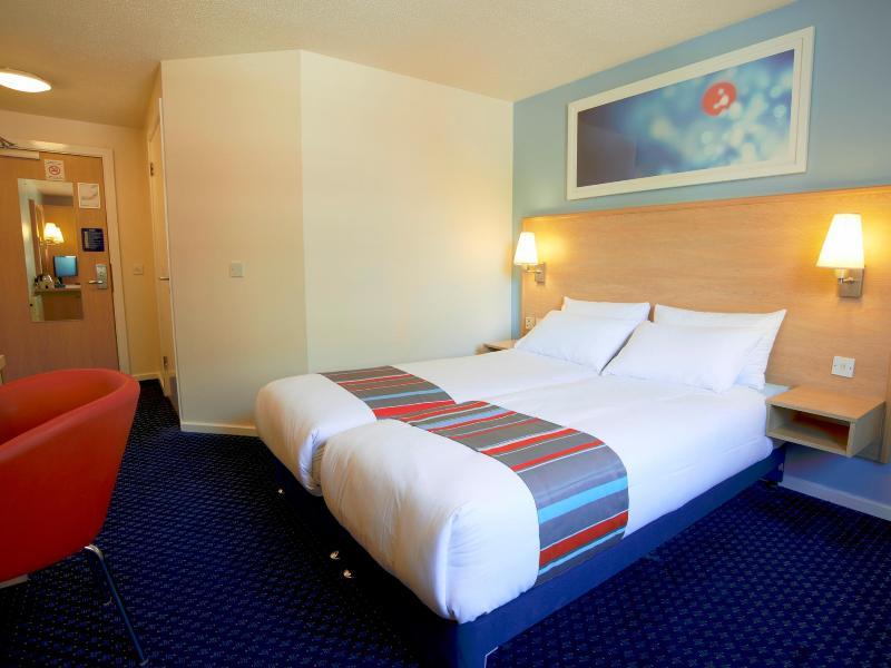Travelodge Reading M4 Westbound Exteriör bild